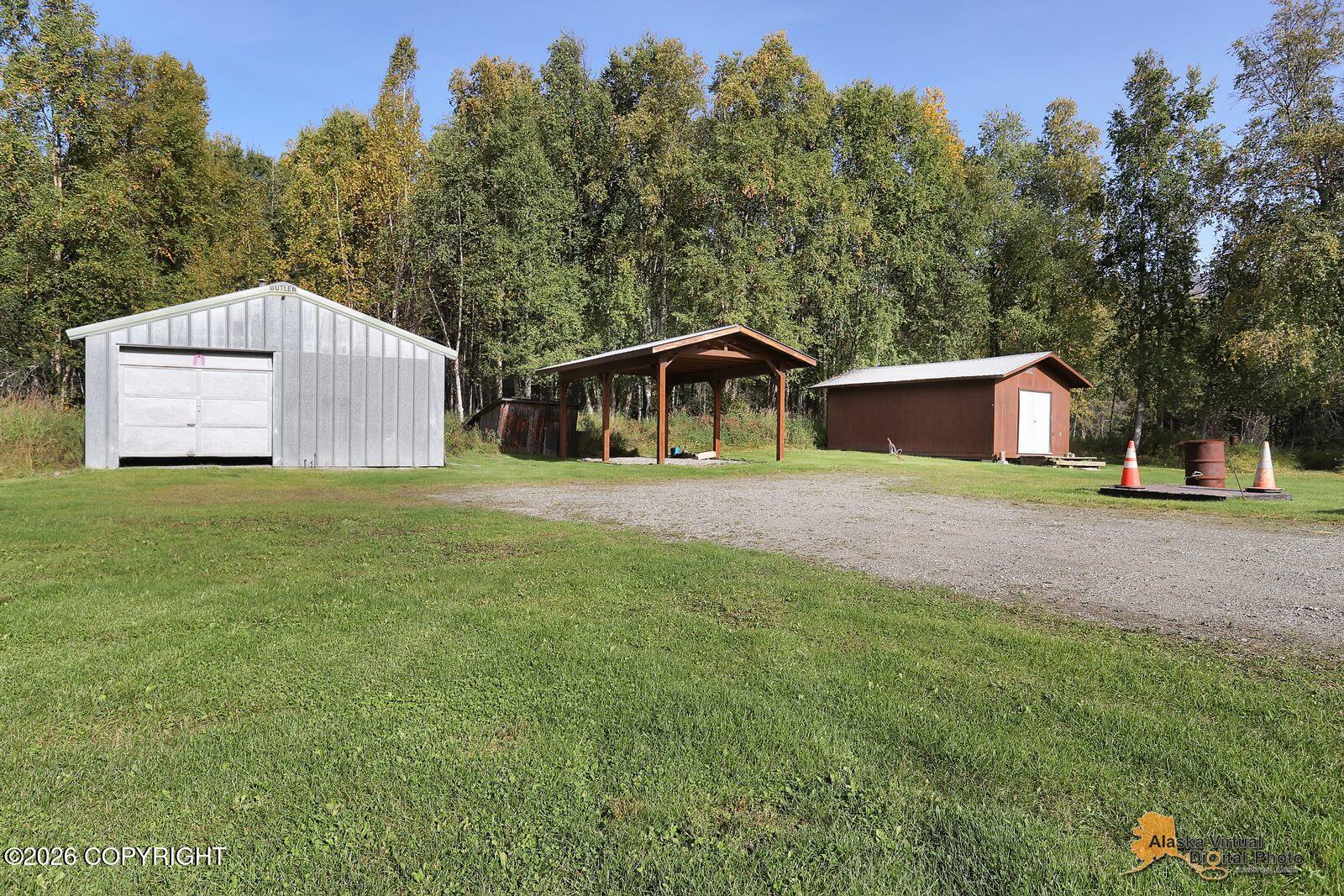 2125 N Old Glenn Highway Property Photo 21