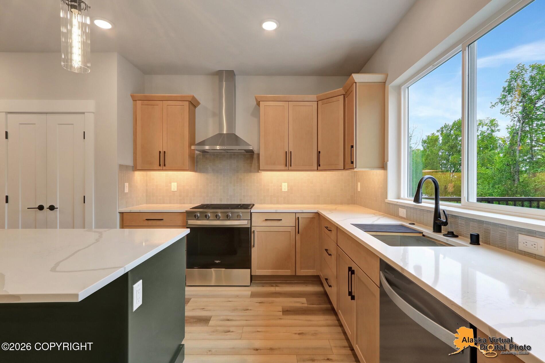 6283 Blackberry Street Property Photo 12