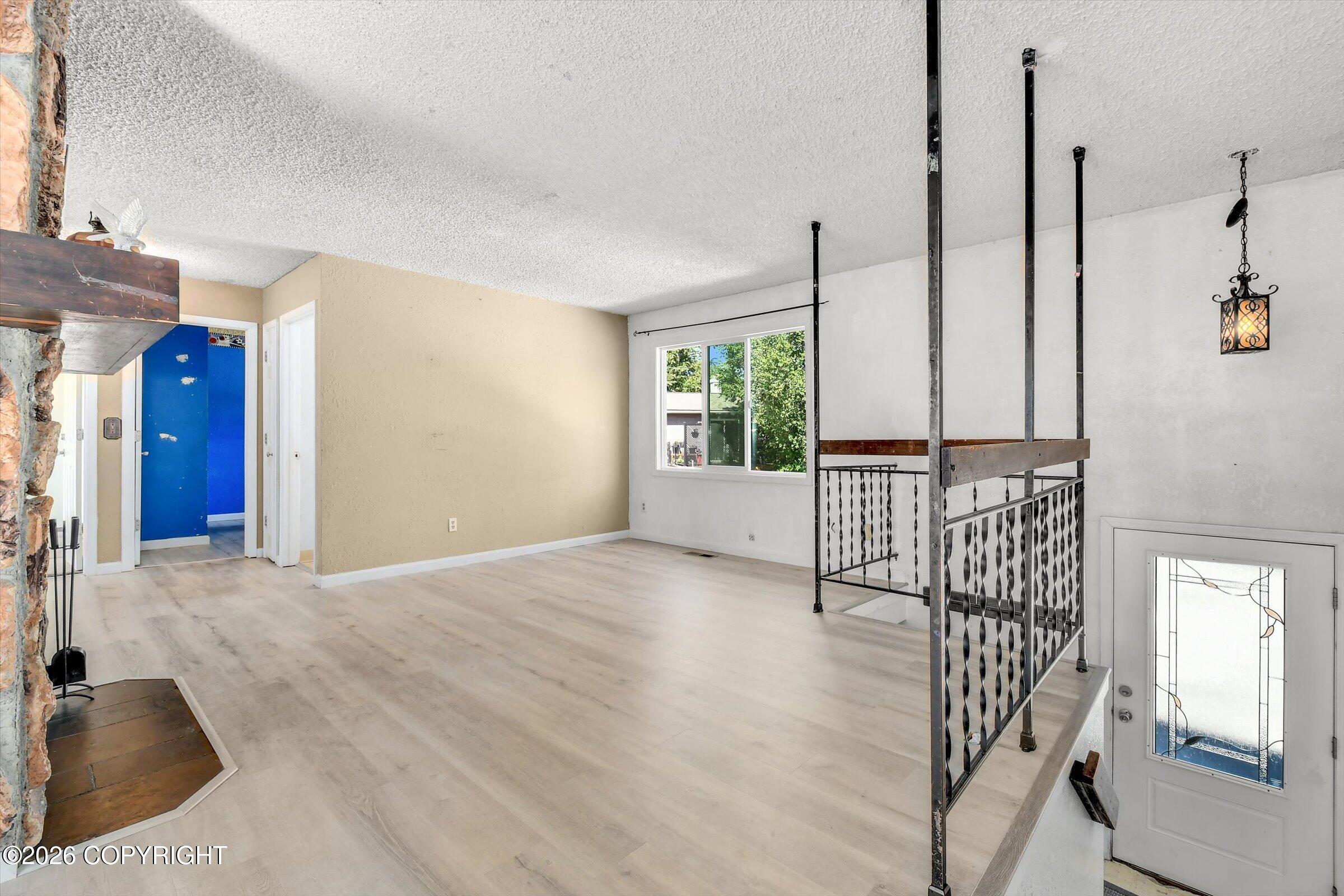 8520 Craiger Court Property Photo 6