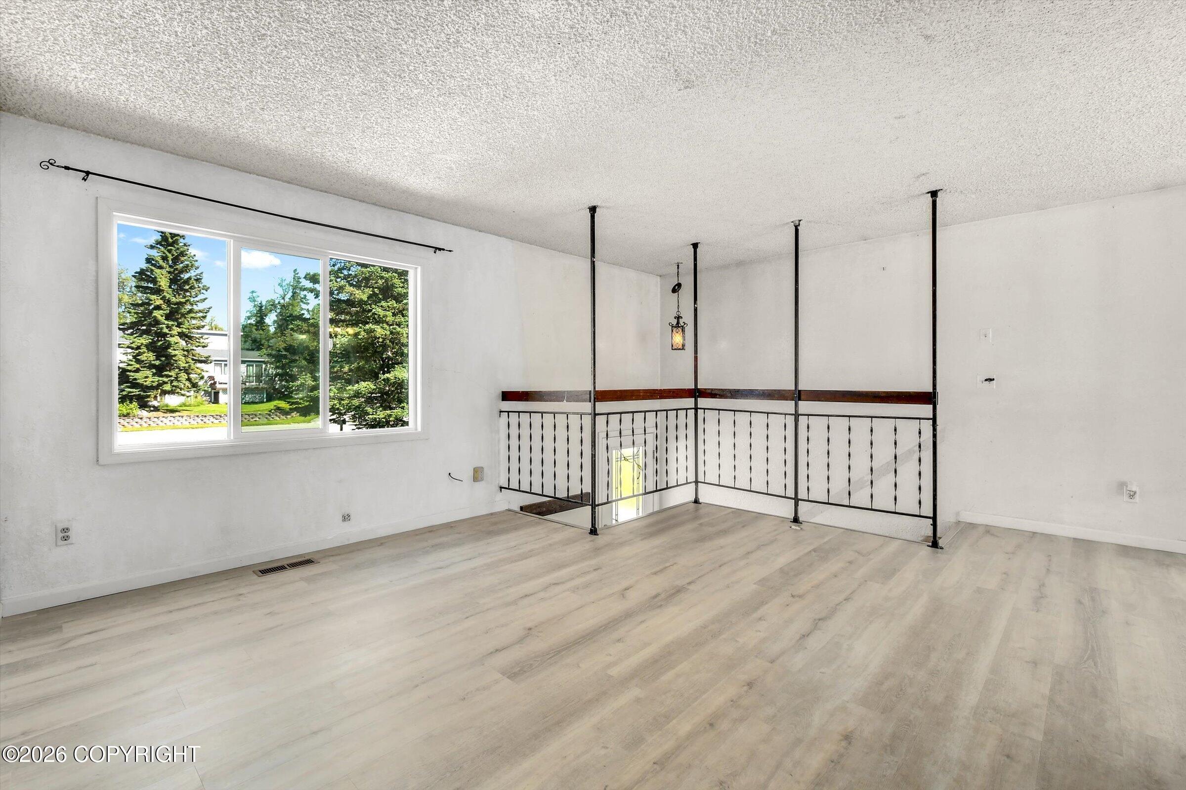 8520 Craiger Court Property Photo 7