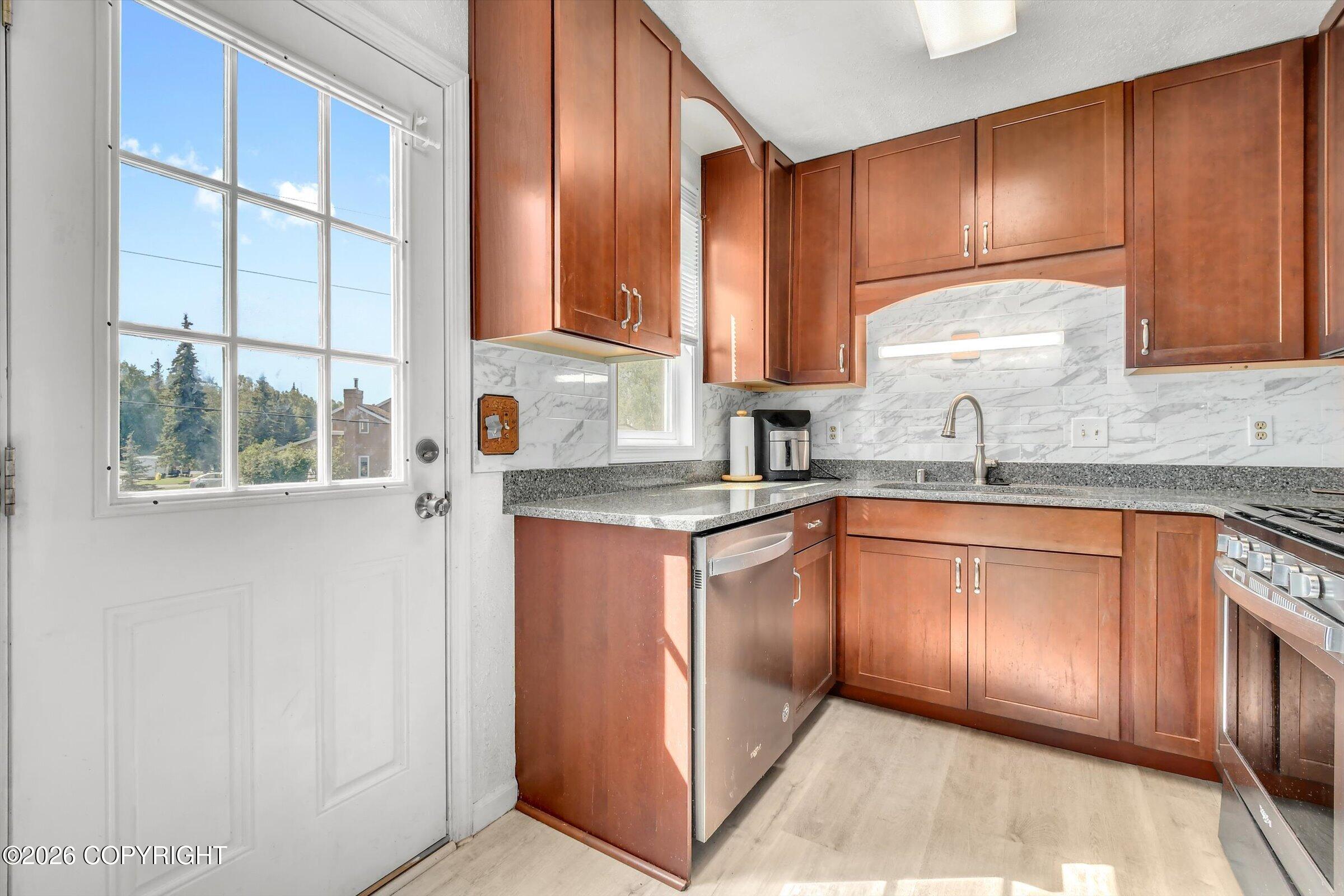 8520 Craiger Court Property Photo 11