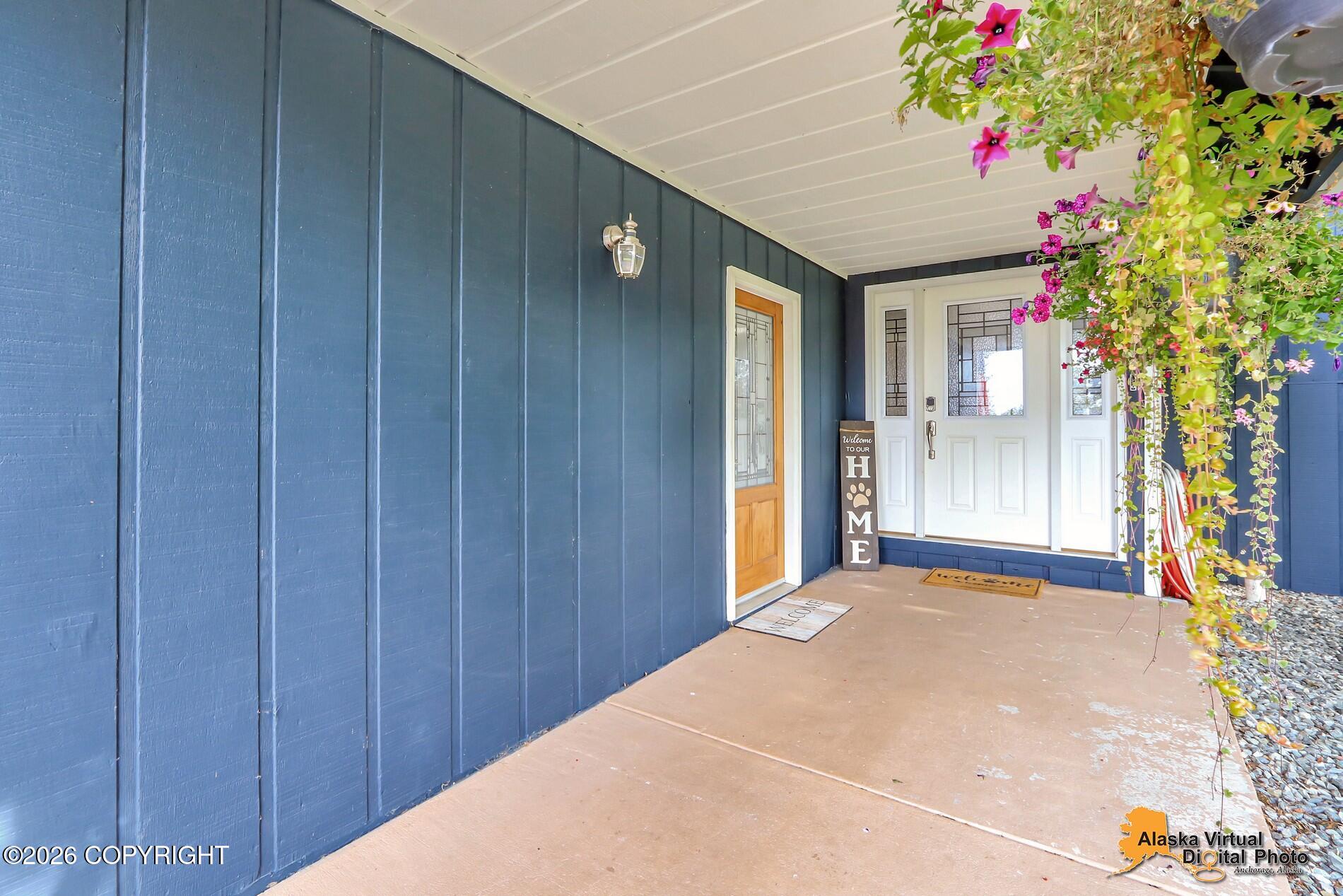 11033 Buskin Circle Property Photo 2