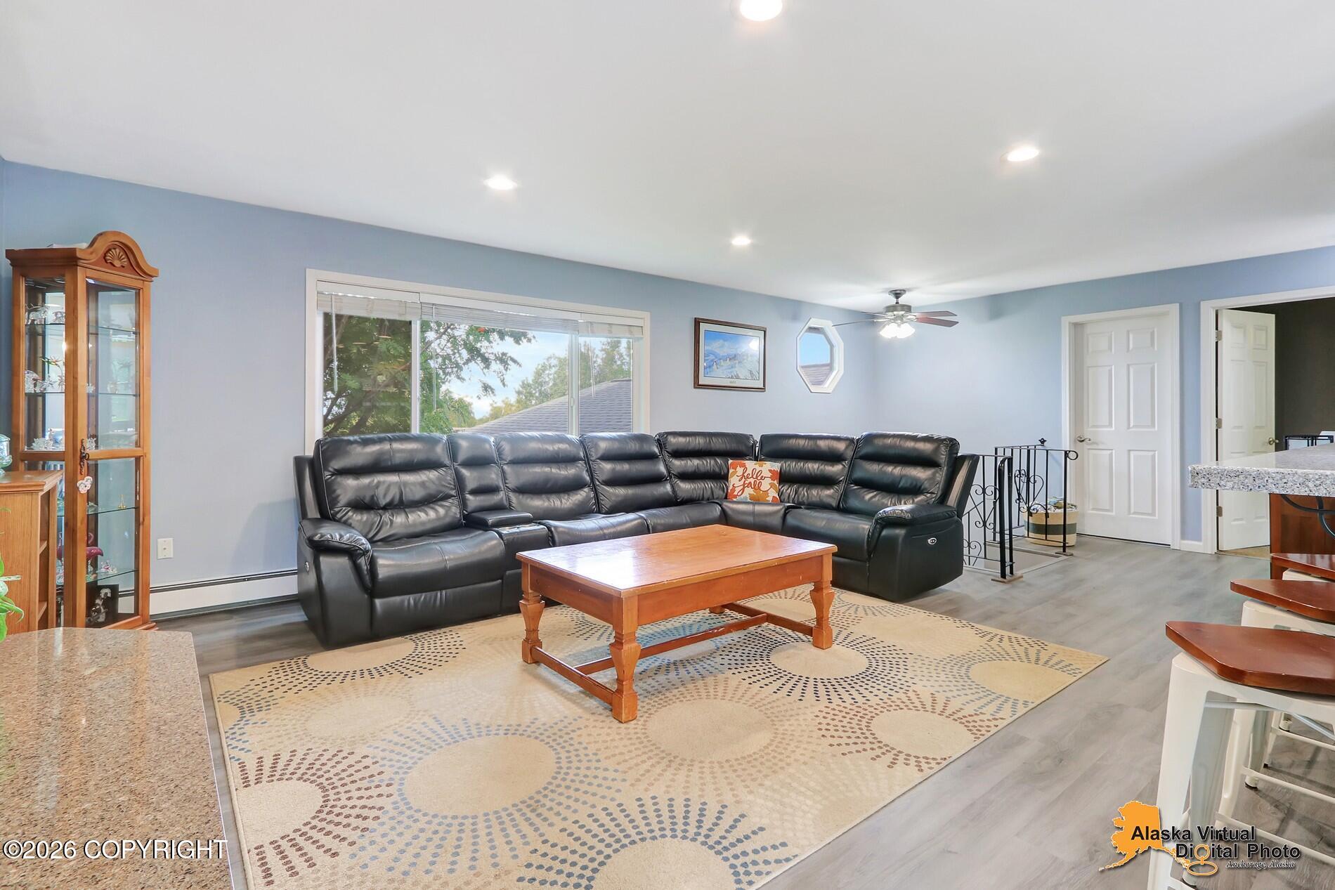 11033 Buskin Circle Property Photo 7