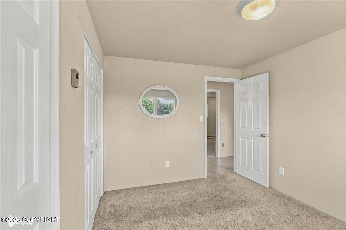 2307 W 32nd Avenue Property Photo 15