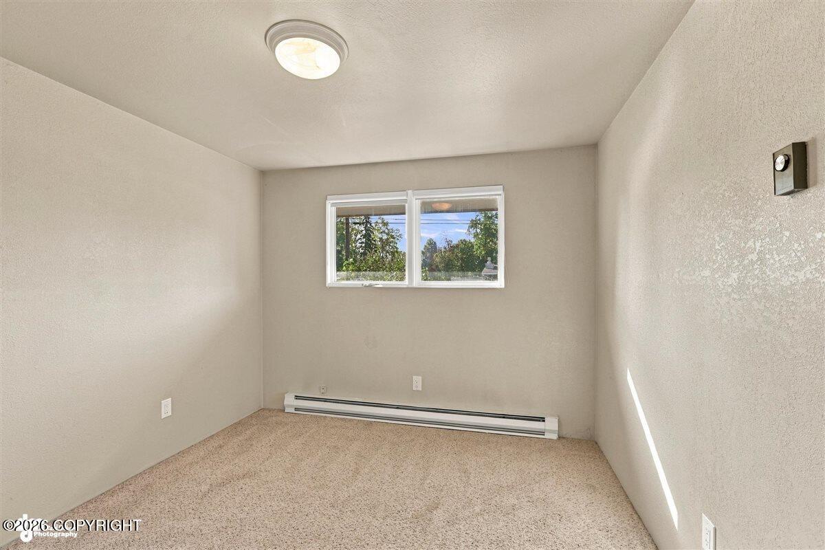 2307 W 32nd Avenue Property Photo 16