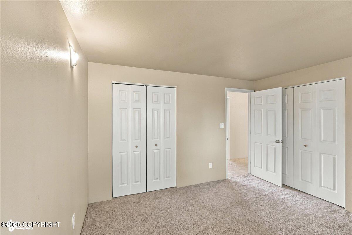 2307 W 32nd Avenue Property Photo 20