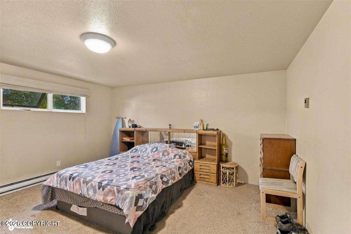 2307 W 32nd Avenue Property Photo 28
