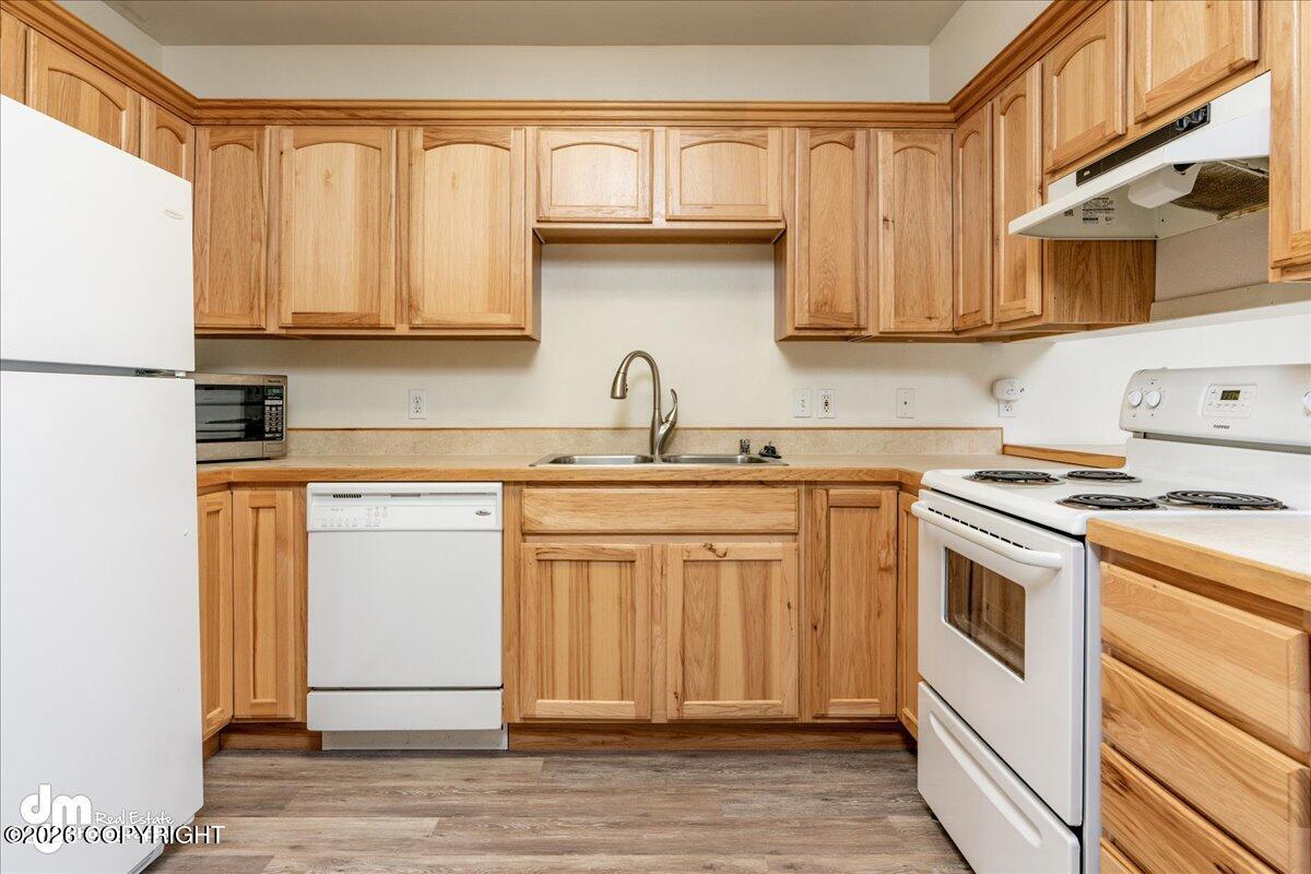 634 E 73rd Avenue #D Property Photo 1