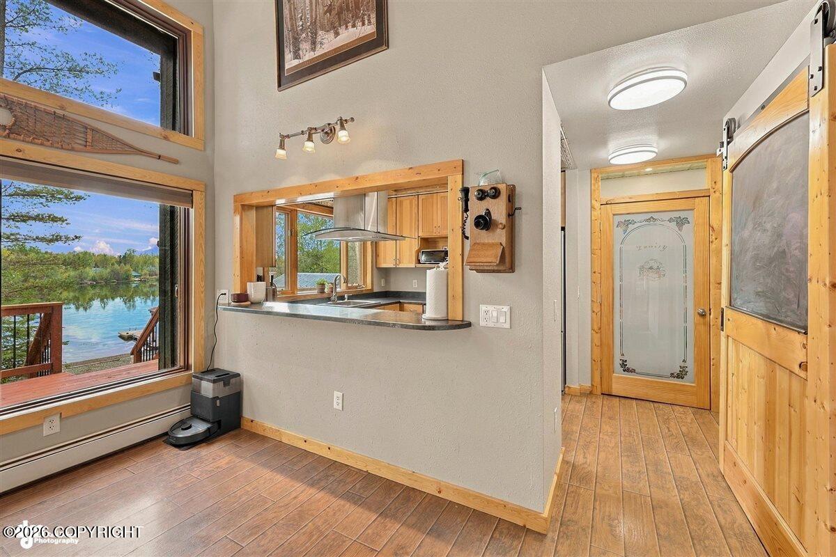 420 S Lakeshore Court Property Photo 8
