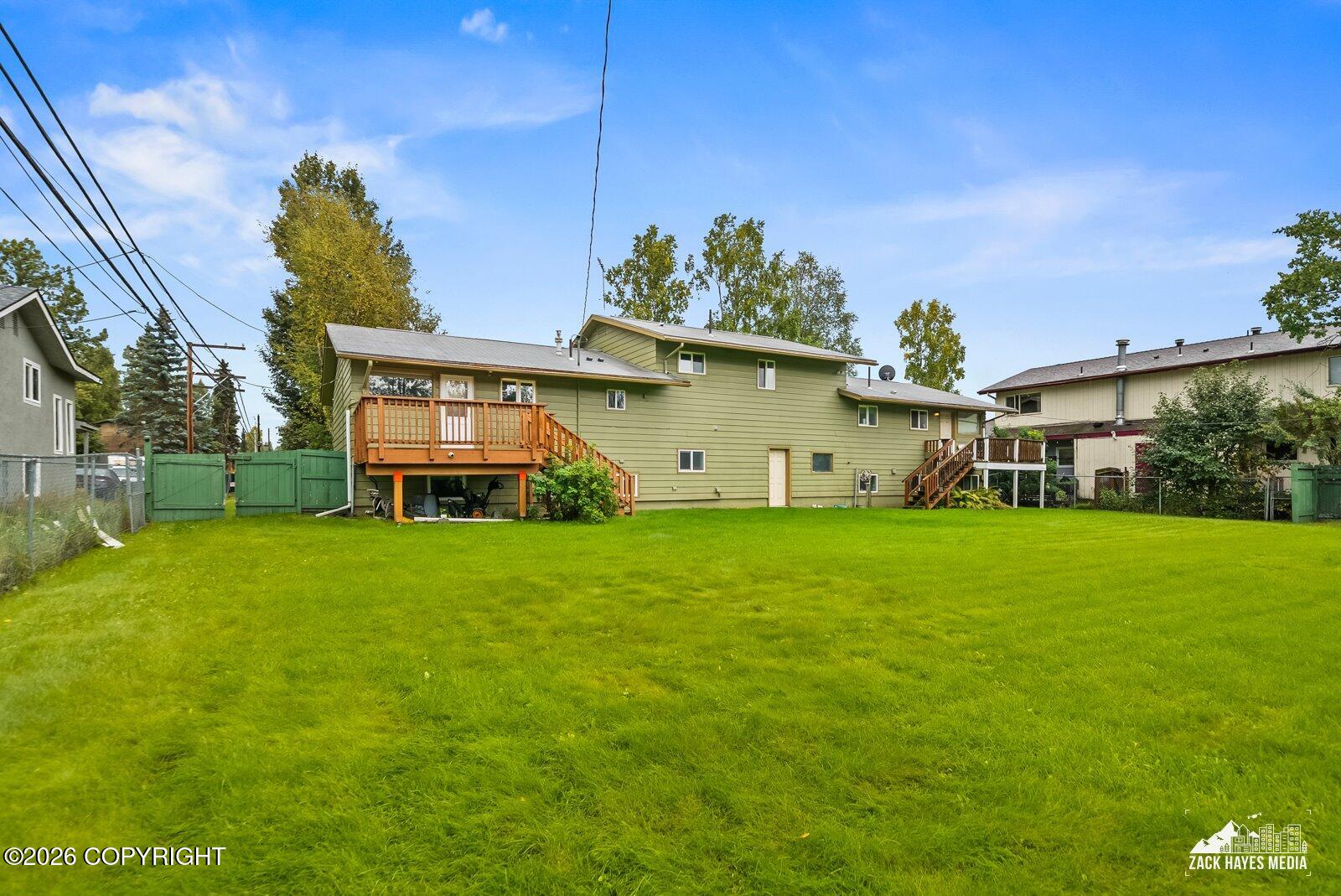 268 Grand Larry Street Property Photo 45