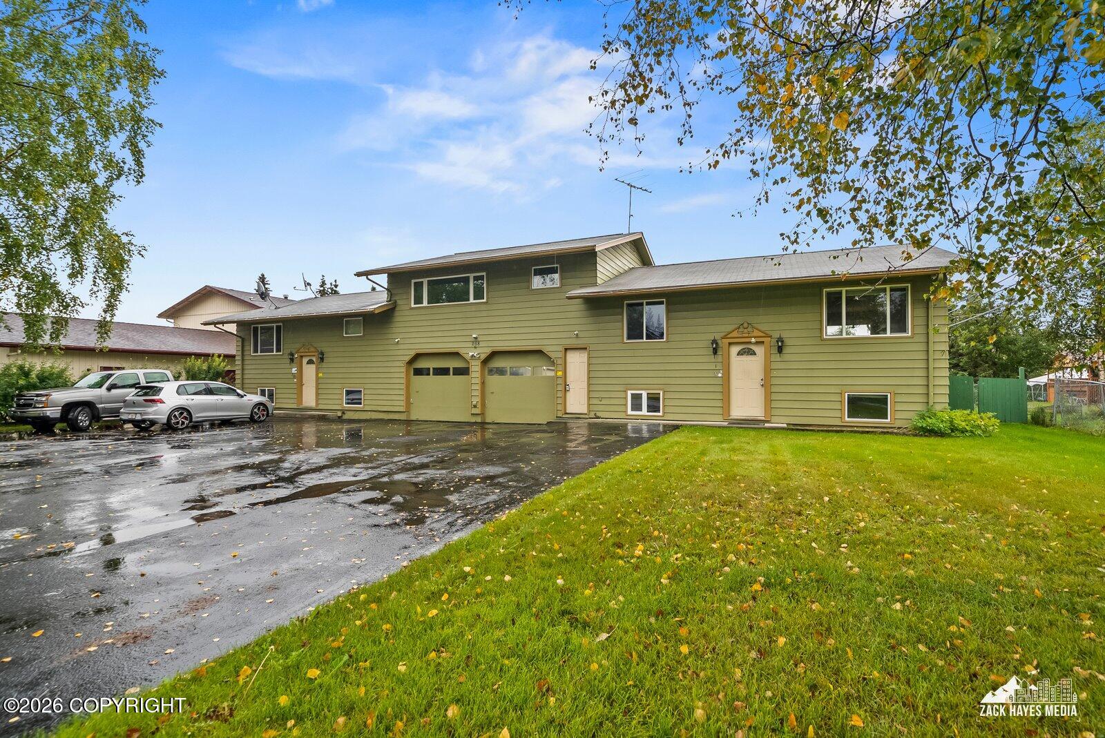 268 Grand Larry Street Property Photo 52