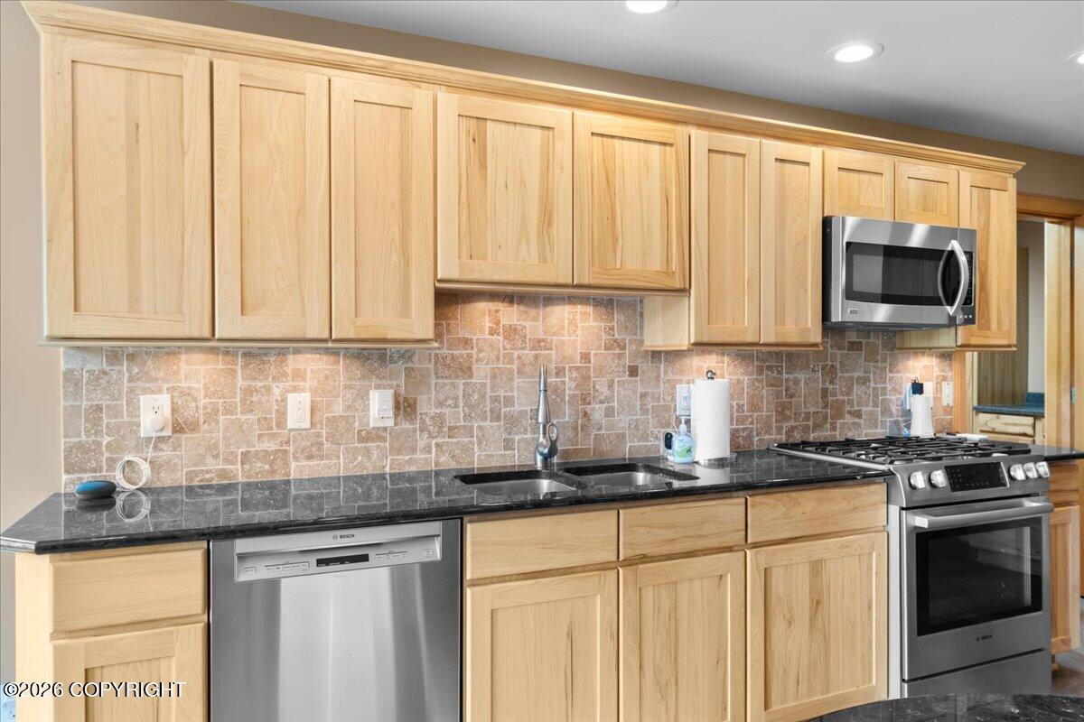 6980 W Gruening Place Property Photo 18