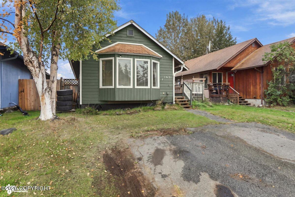 1631 Cedrus Court Property Photo 3