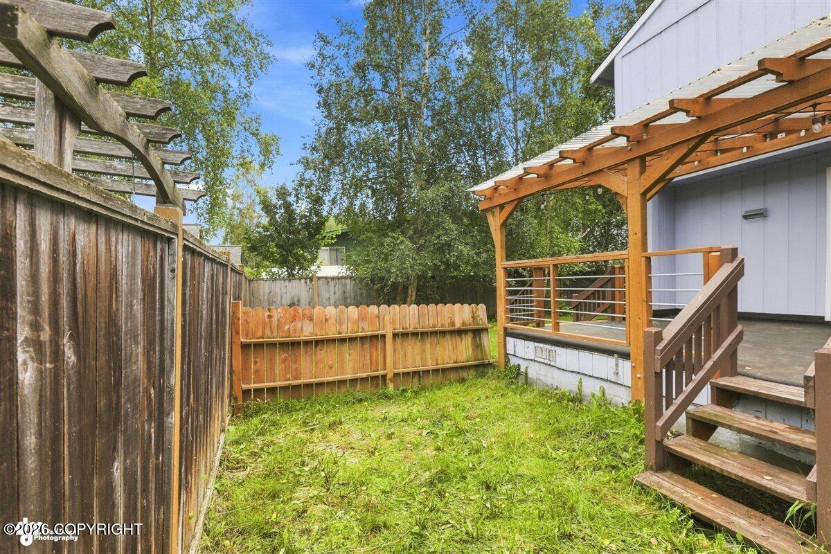 2440 W 71st Circle Property Photo 33