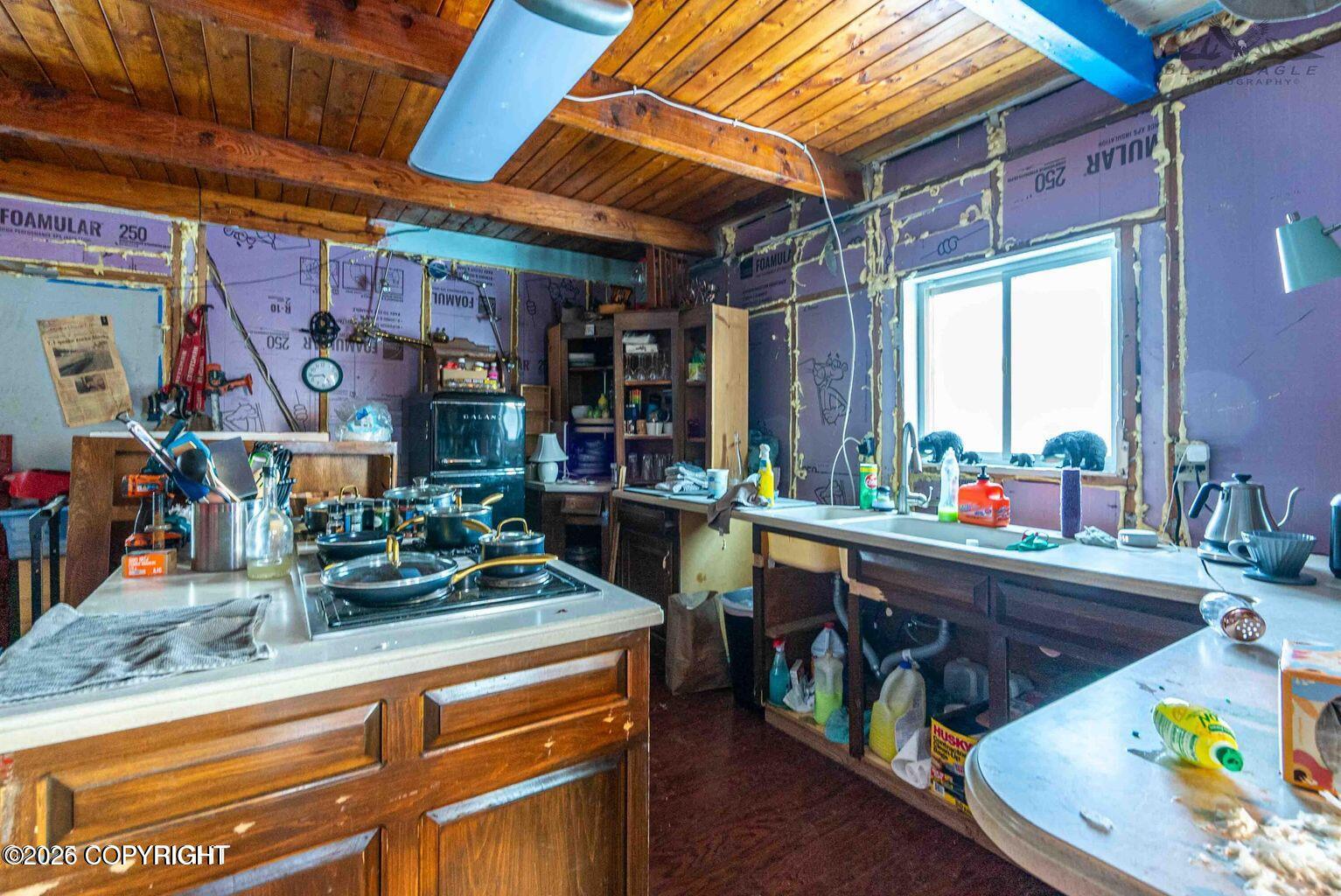 8630 S River Drive Property Photo 4