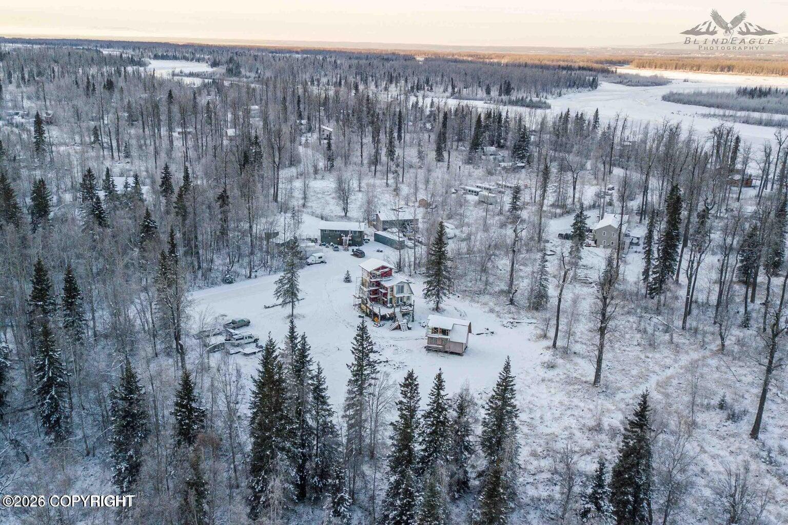 8630 S River Drive Property Photo 44