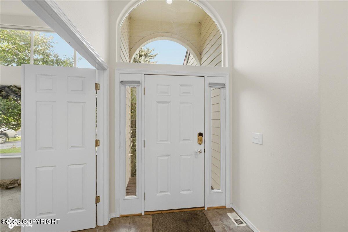 10643 Brigantine Circle Property Photo 4