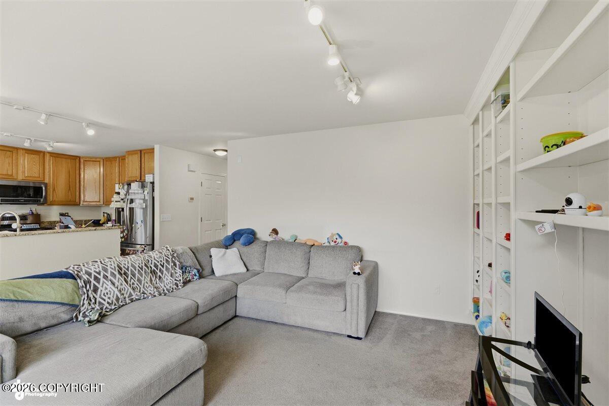 10643 Brigantine Circle Property Photo 17