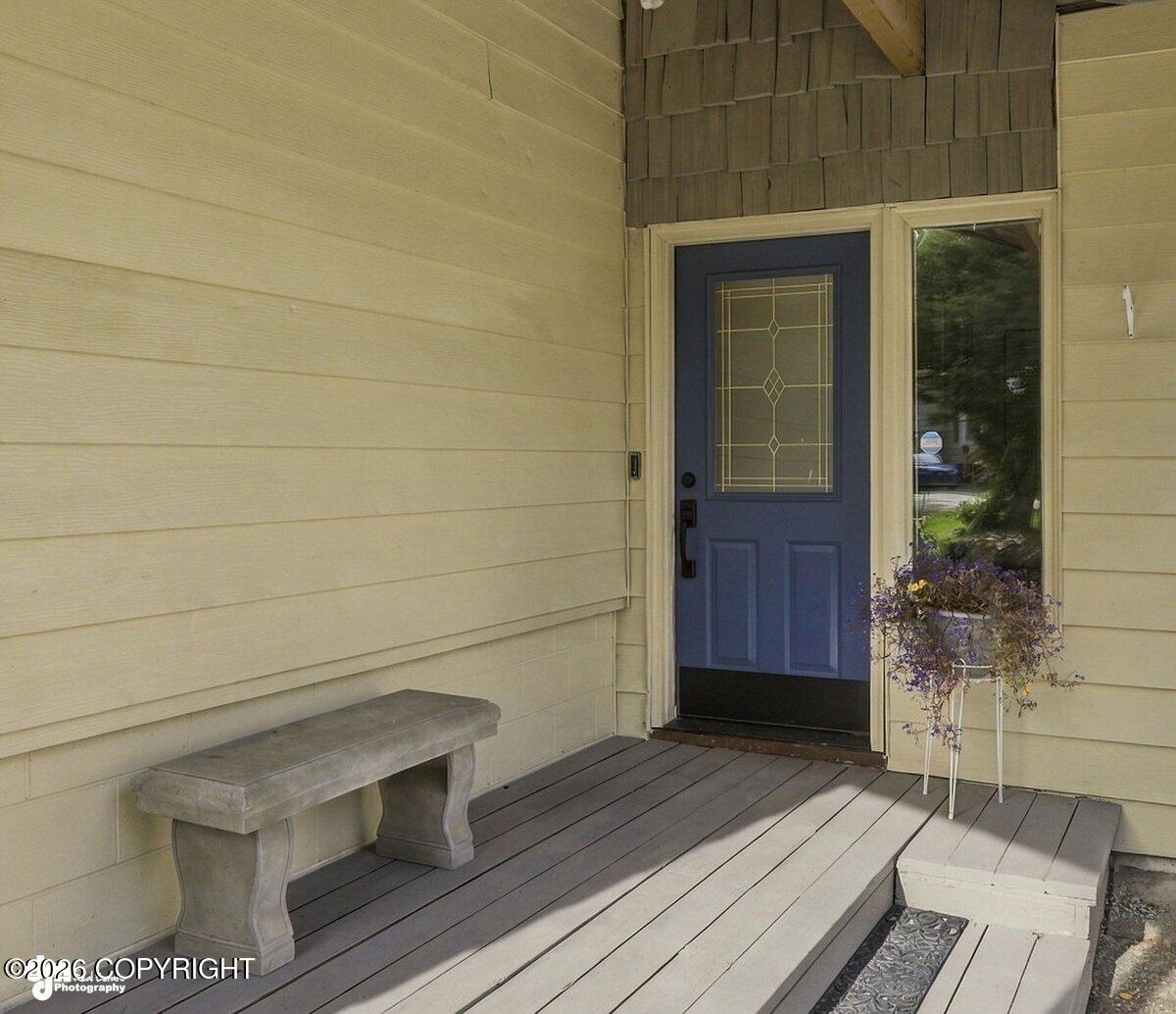 7733 Honeysuckle Drive Property Photo 4