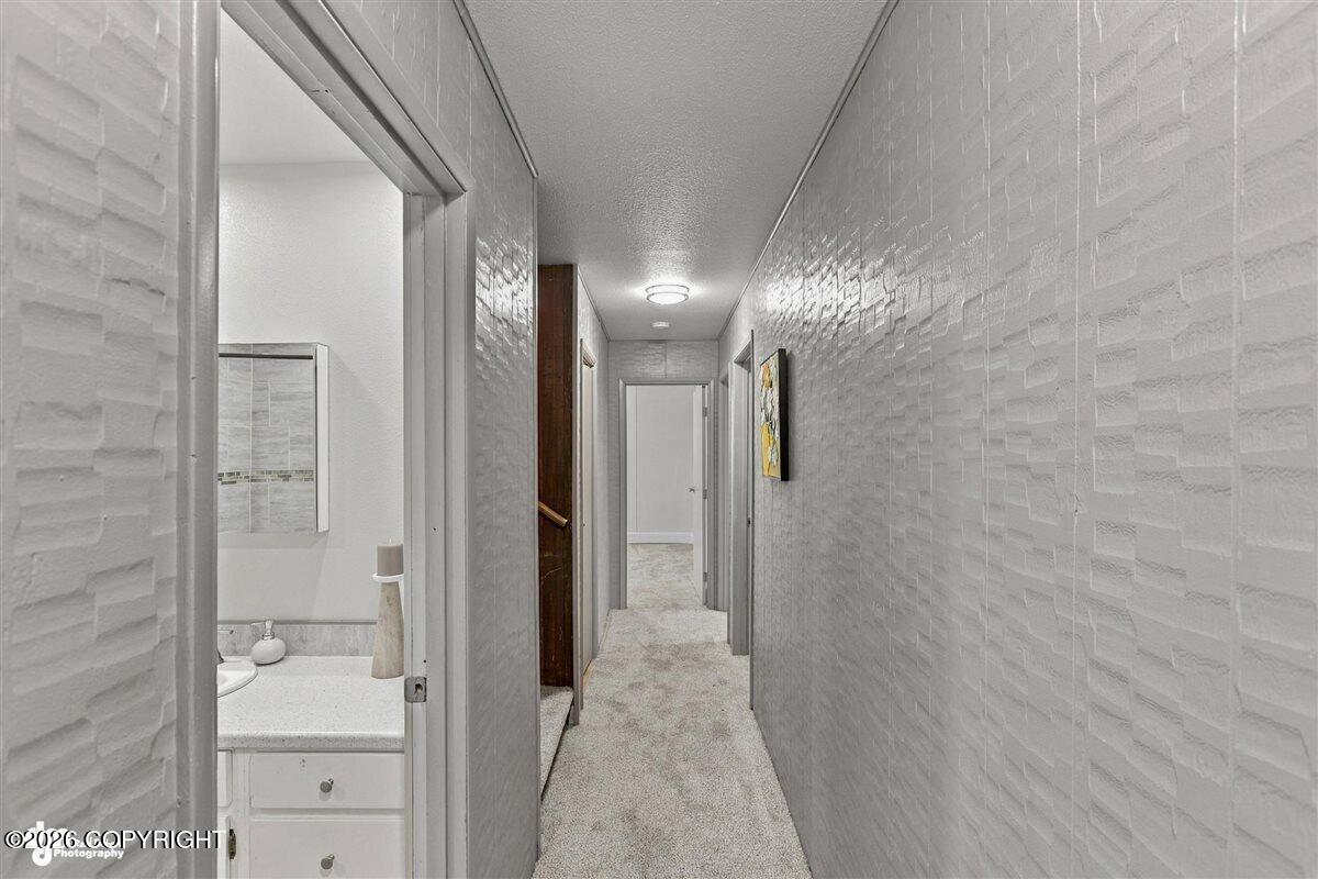 7733 Honeysuckle Drive Property Photo 35