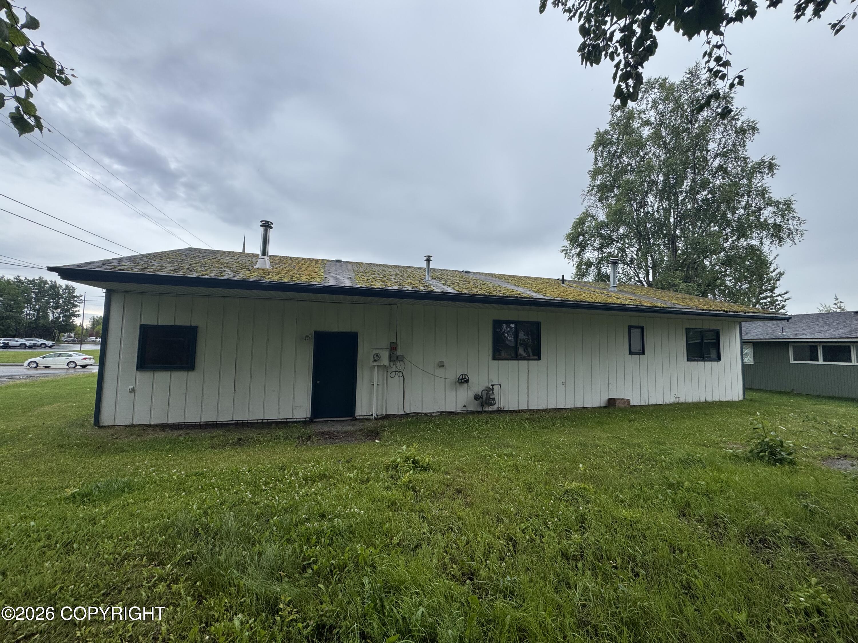 160 W Marydale Avenue Property Photo 11