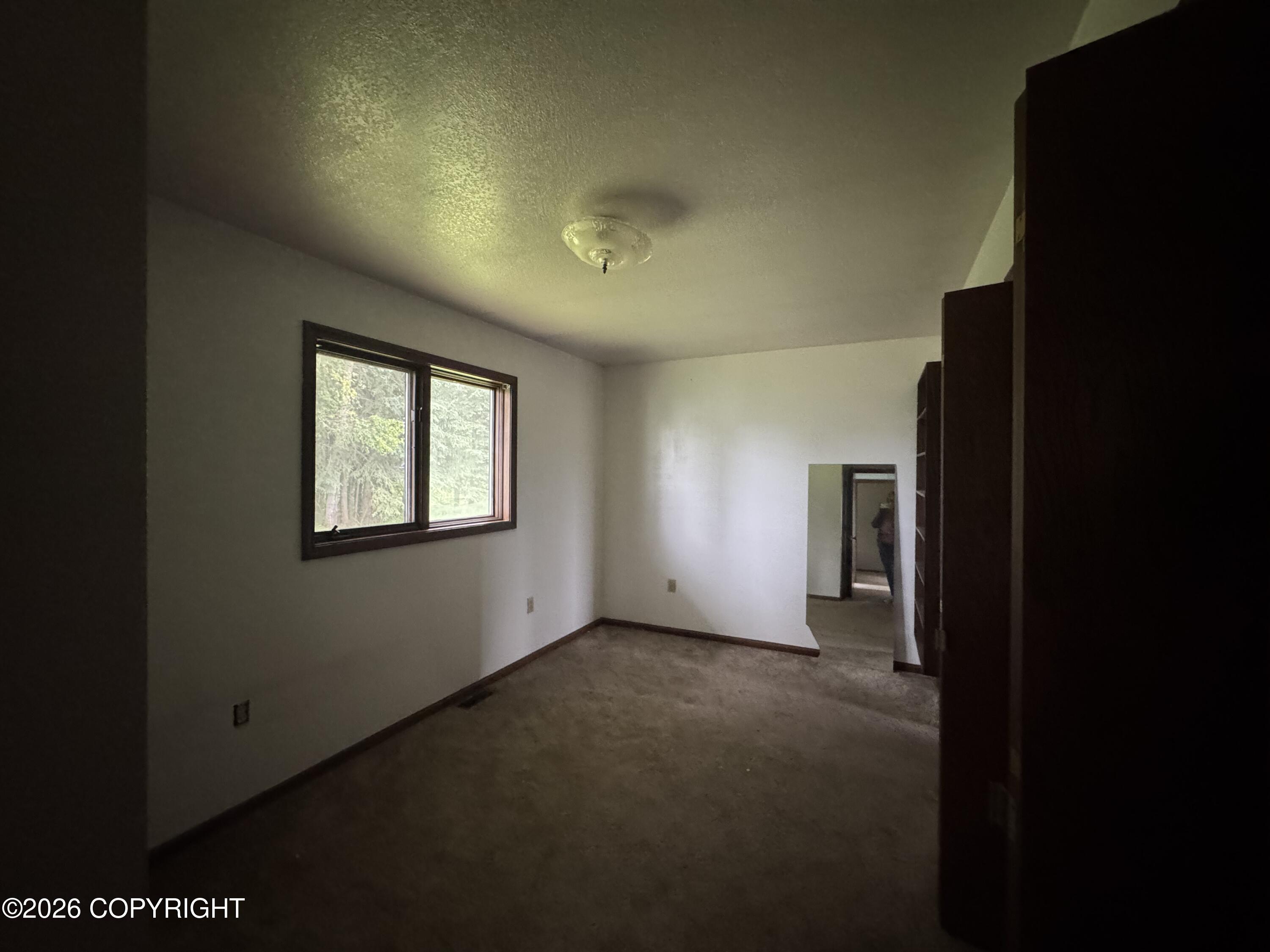 160 W Marydale Avenue Property Photo 15