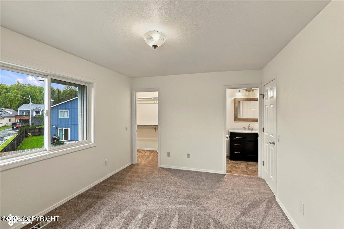 5816 Image Circle Property Photo 18