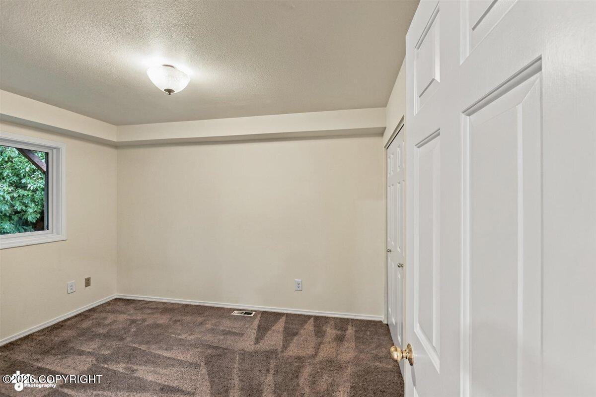 5816 Image Circle Property Photo 30