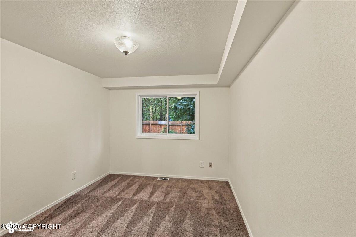 5816 Image Circle Property Photo 32