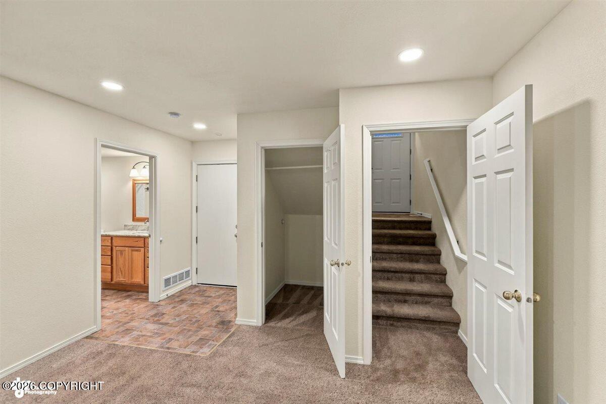 5816 Image Circle Property Photo 33