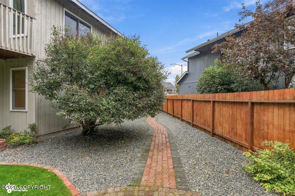5816 Image Circle Property Photo 44