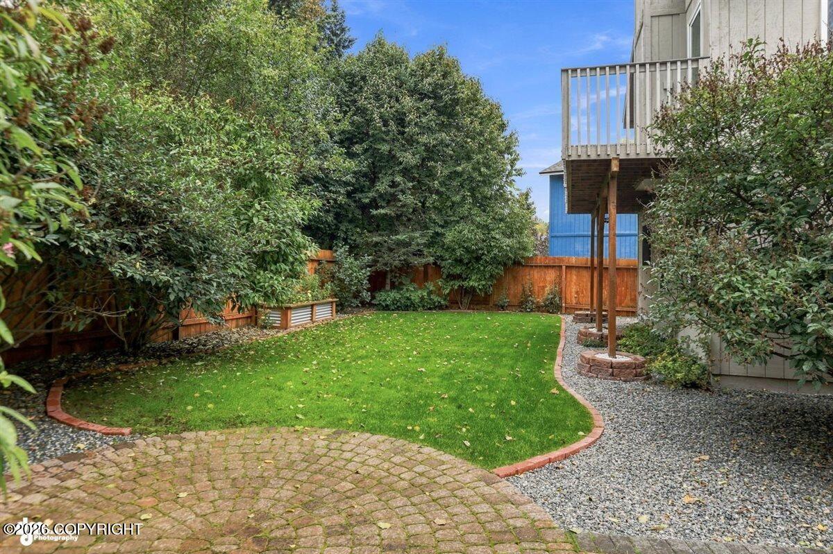 5816 Image Circle Property Photo 45