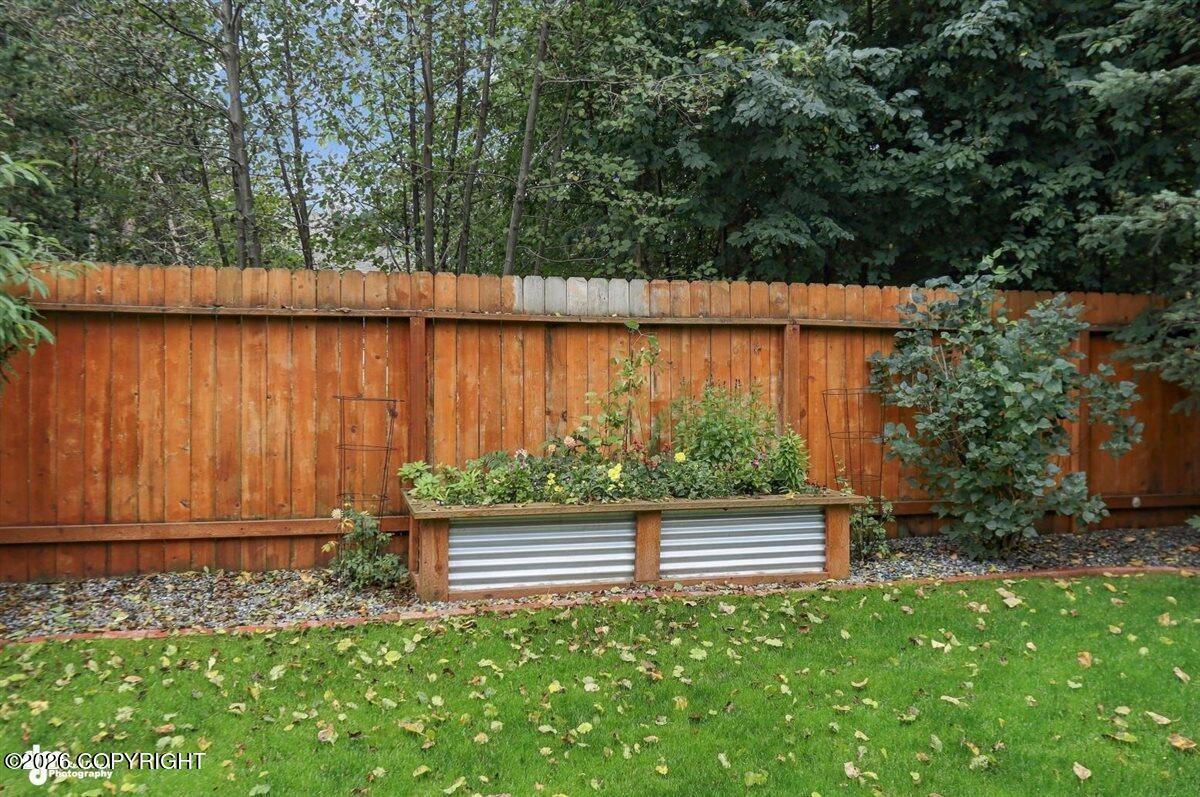 5816 Image Circle Property Photo 46