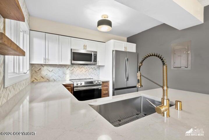 7790 Boundary Avenue #k3 Property Photo 4