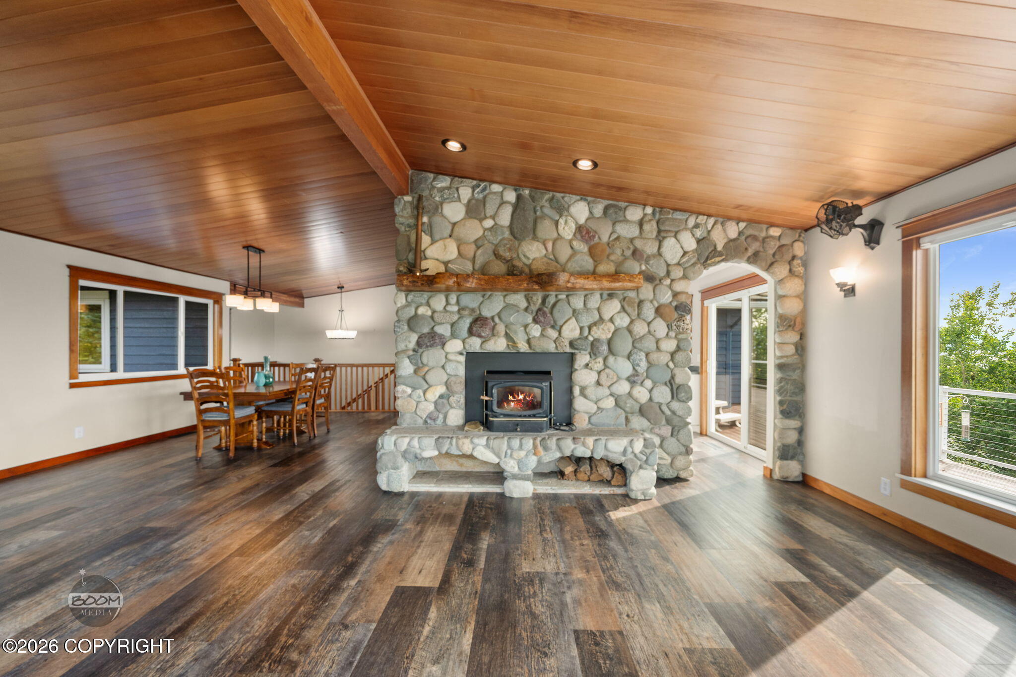 12201 Skyway Drive Property Photo 19