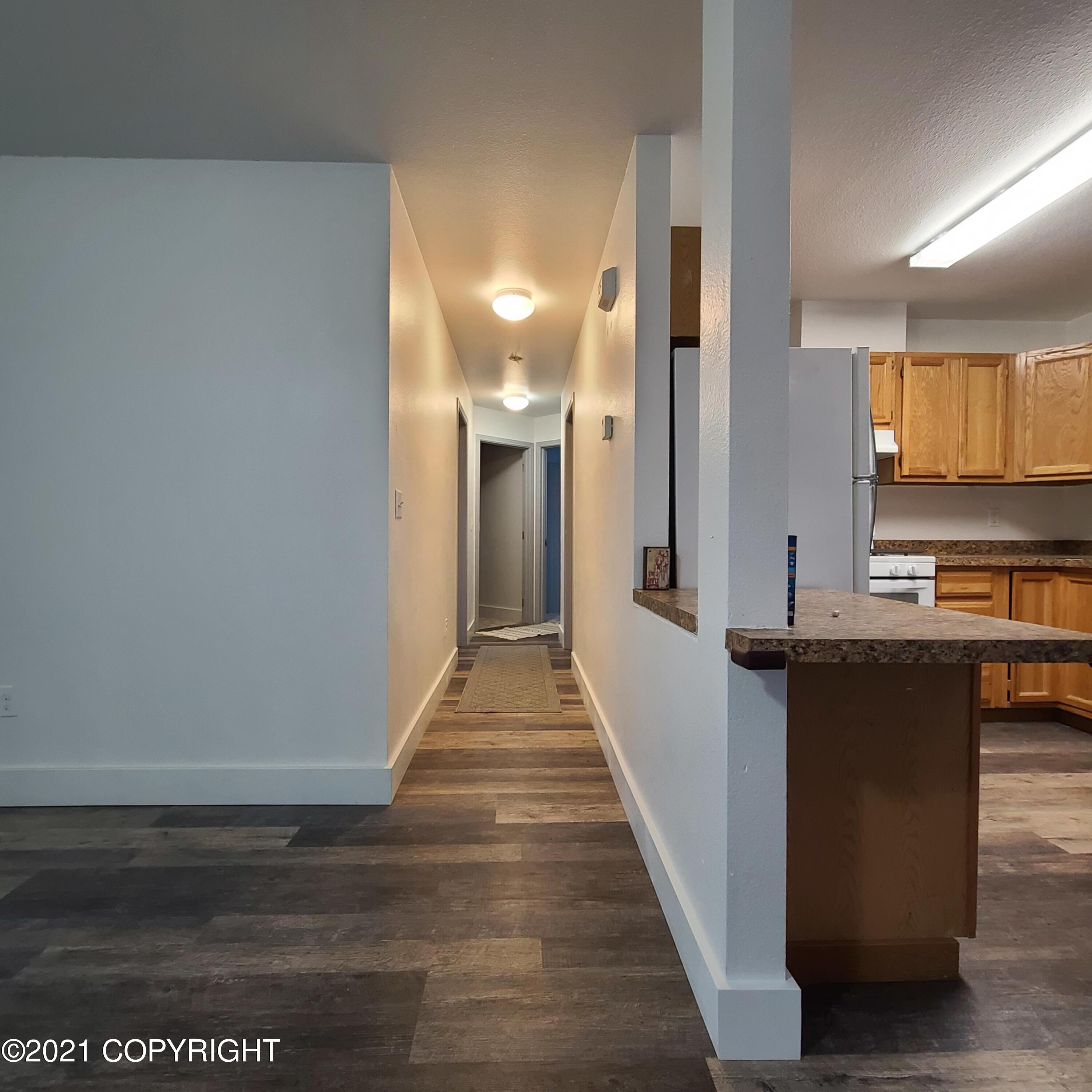 1080 E Broadway Avenue Property Photo 19