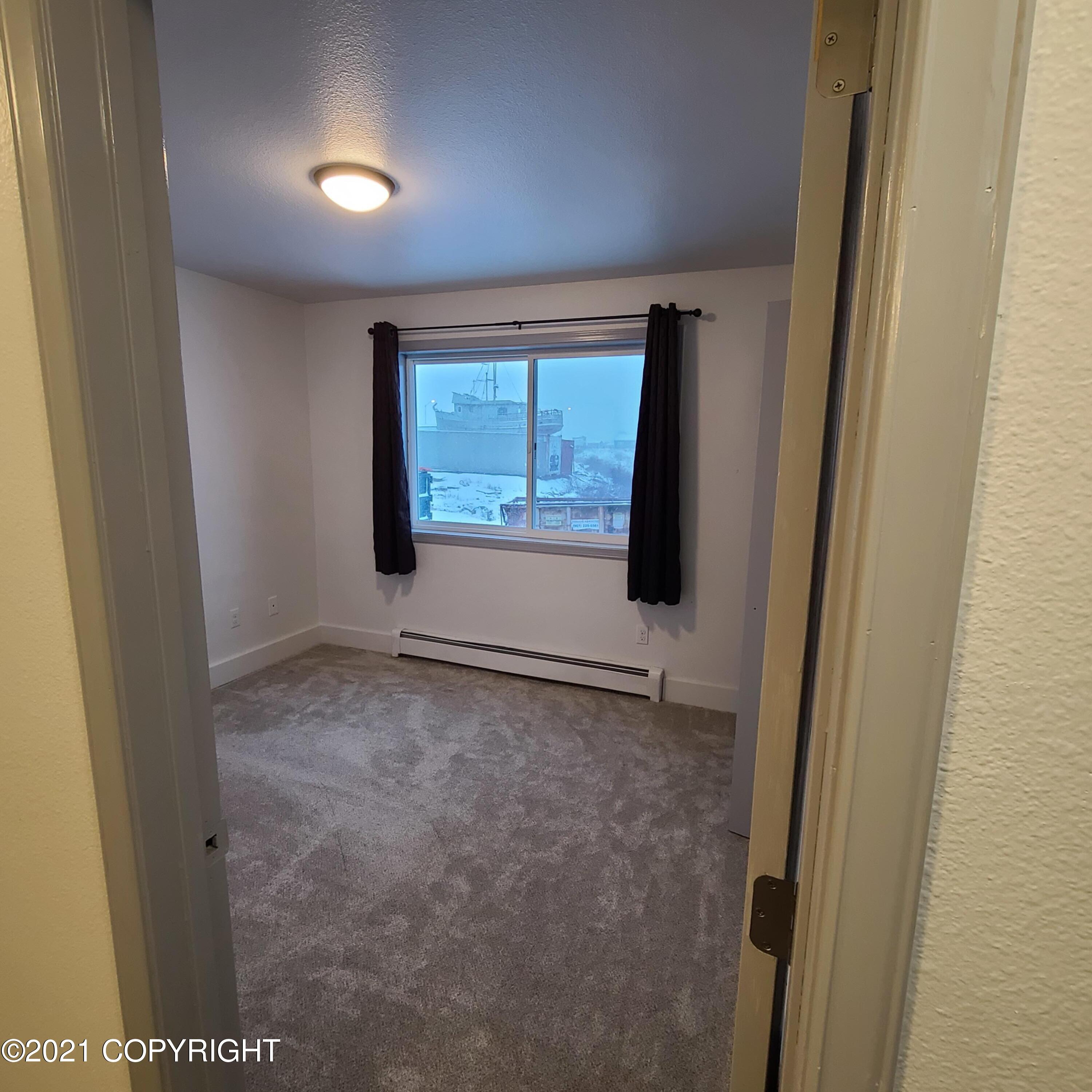 1080 E Broadway Avenue Property Photo 21
