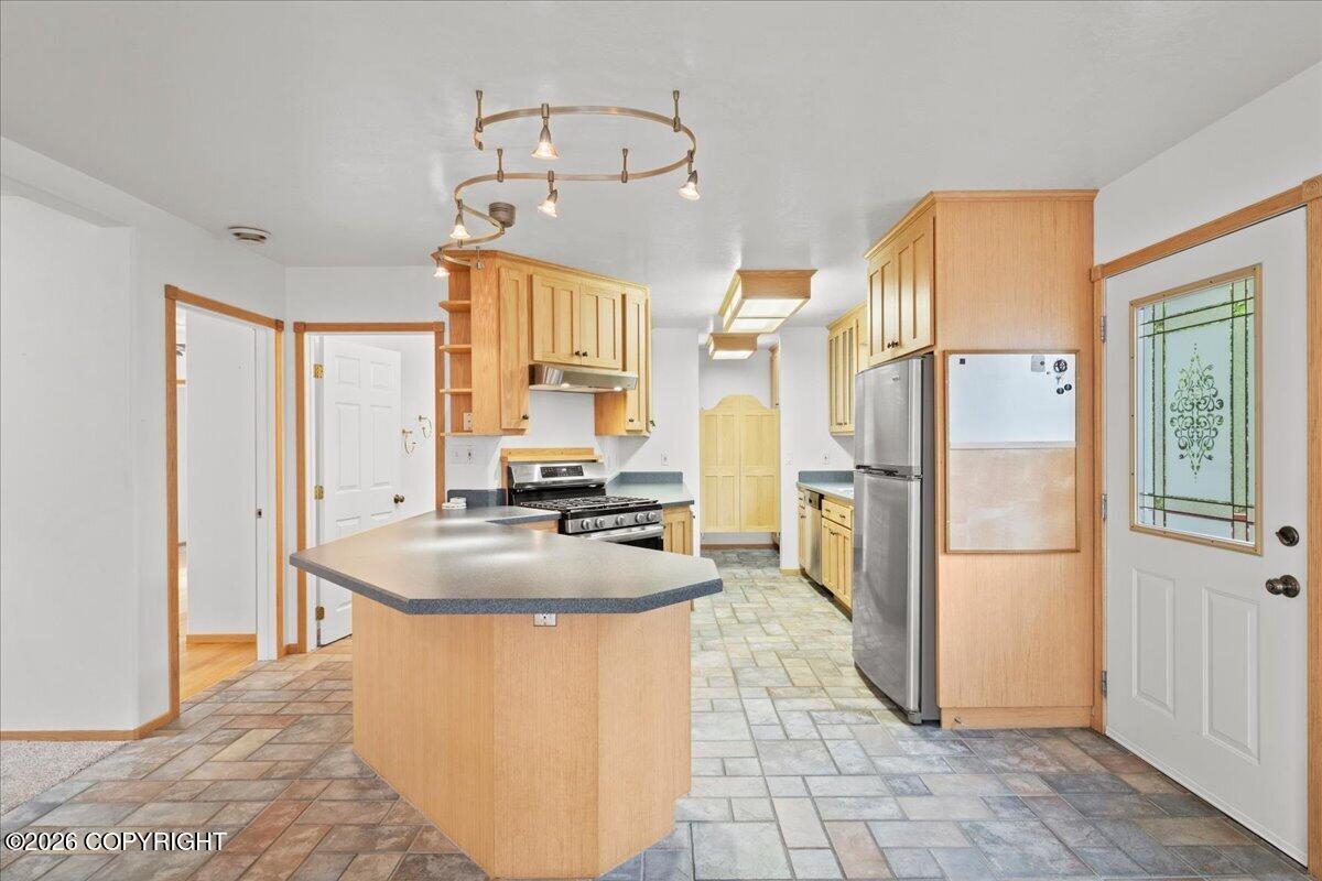14301 E Norman Avenue Property Photo 17