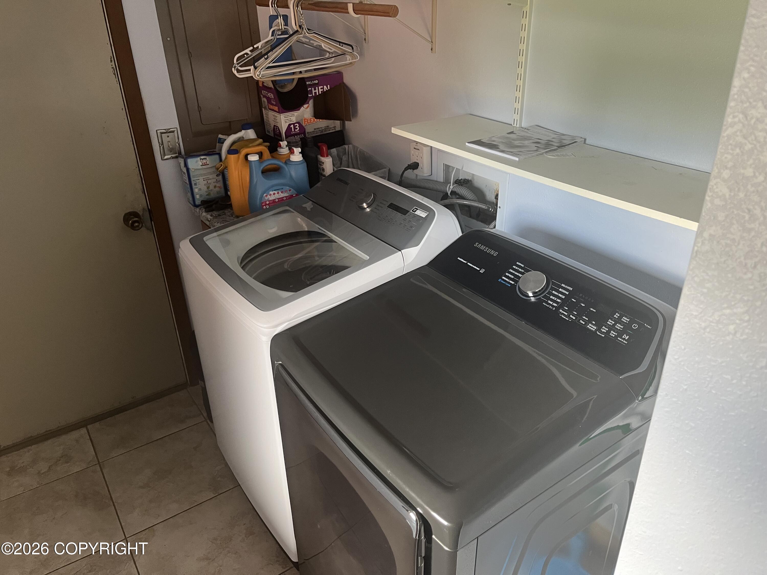 216 Bluefield Property Photo 9