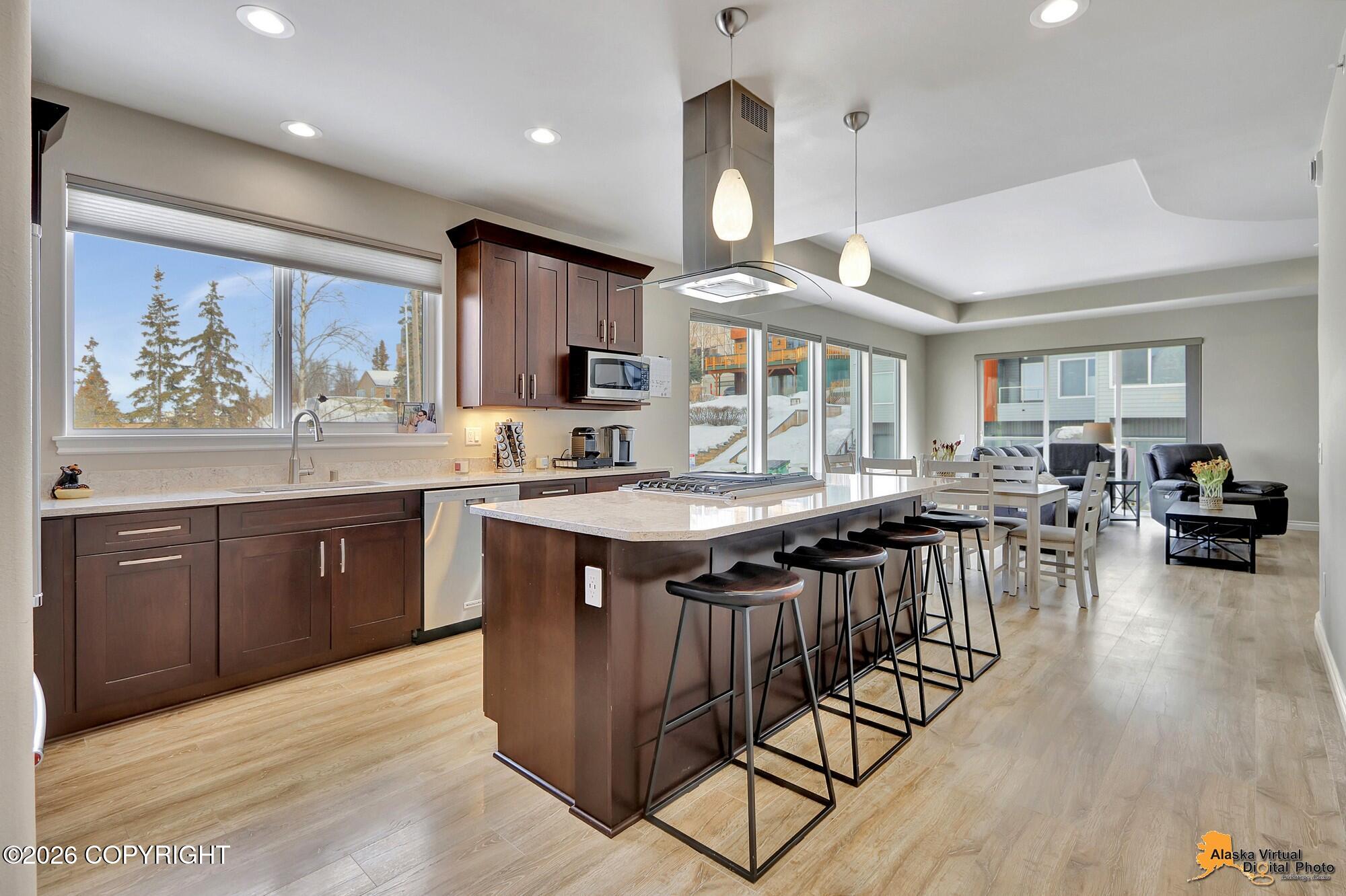 605 Pacific Place Property Photo 17
