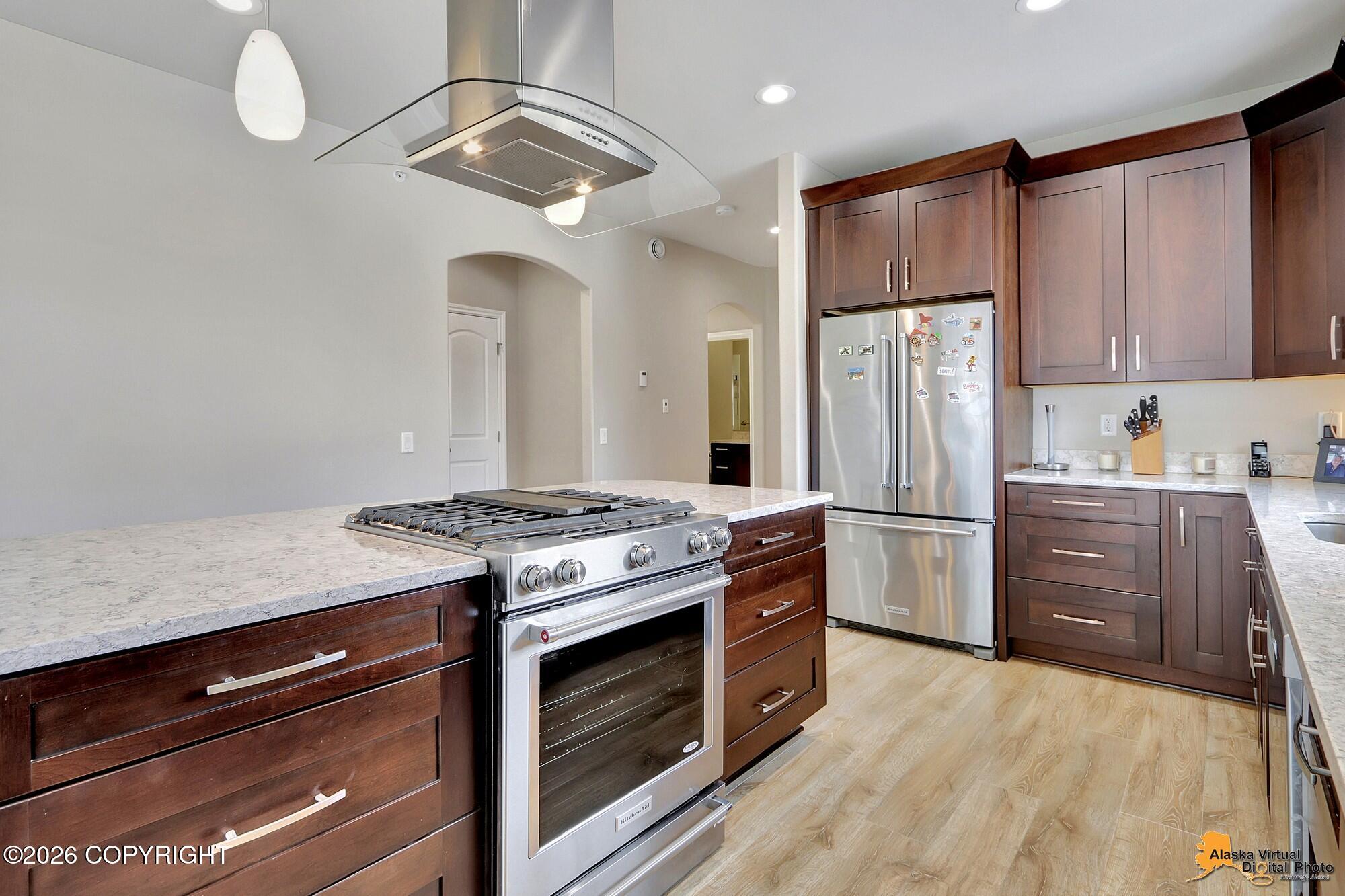 605 Pacific Place Property Photo 18