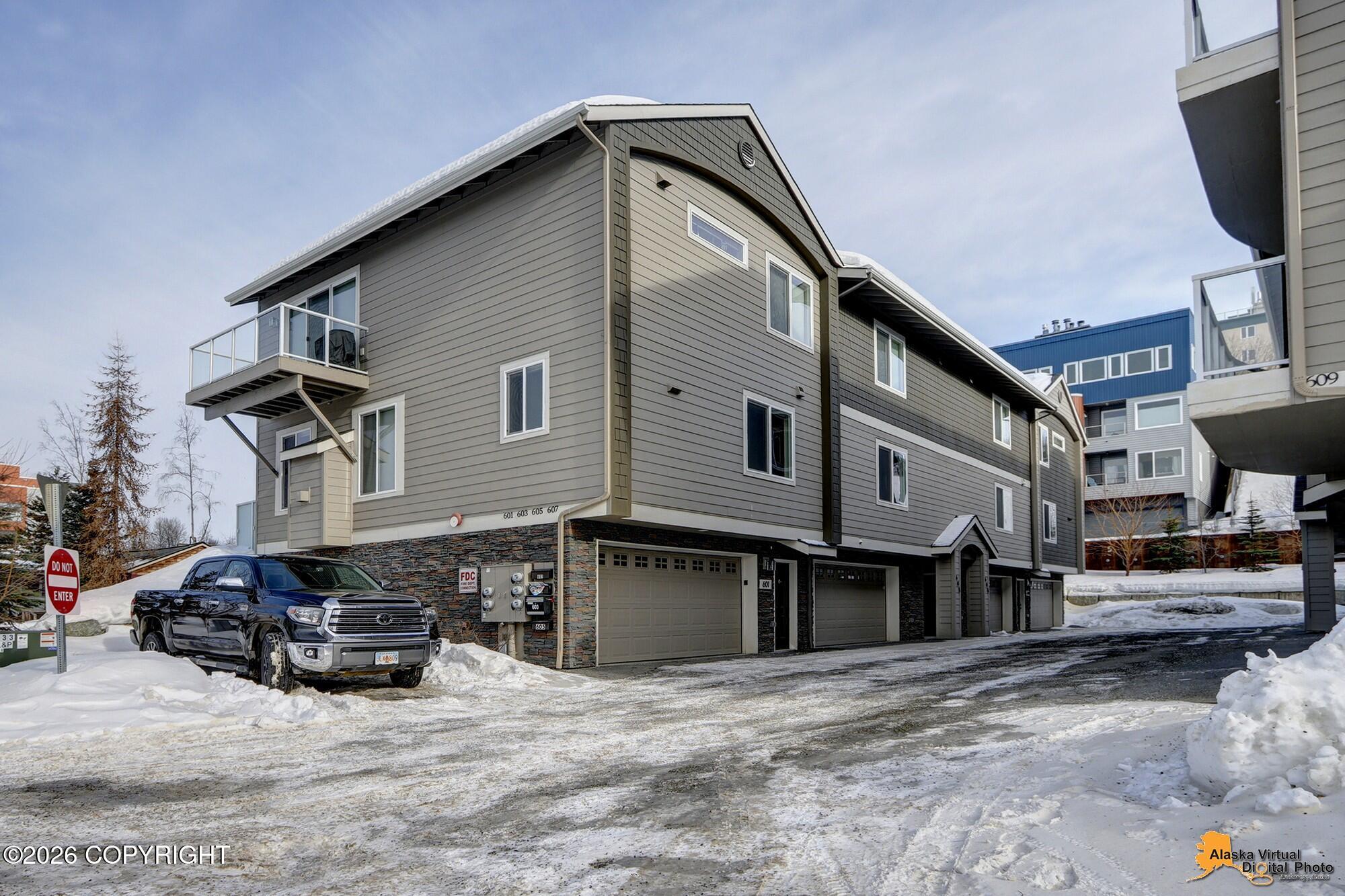 605 Pacific Place Property Photo 19