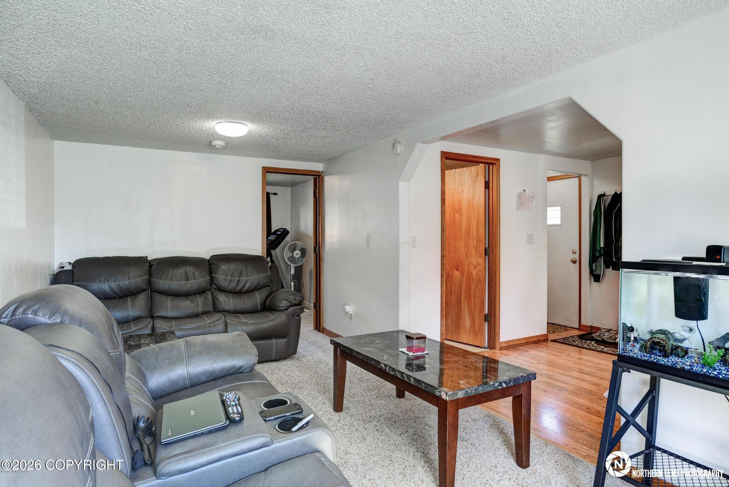 6741 E 11th Avenue Property Photo 6
