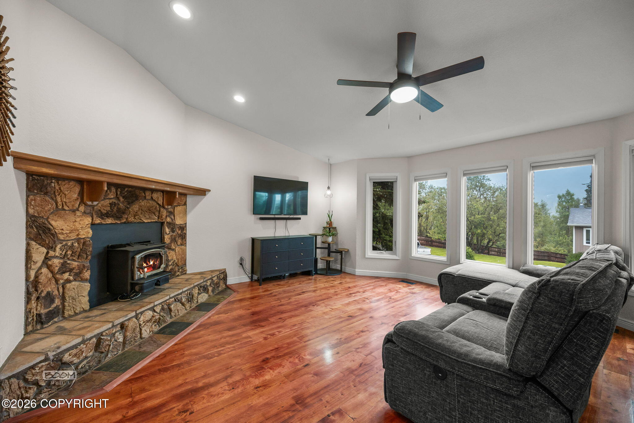 9208 Cam Island Circle Property Photo 6