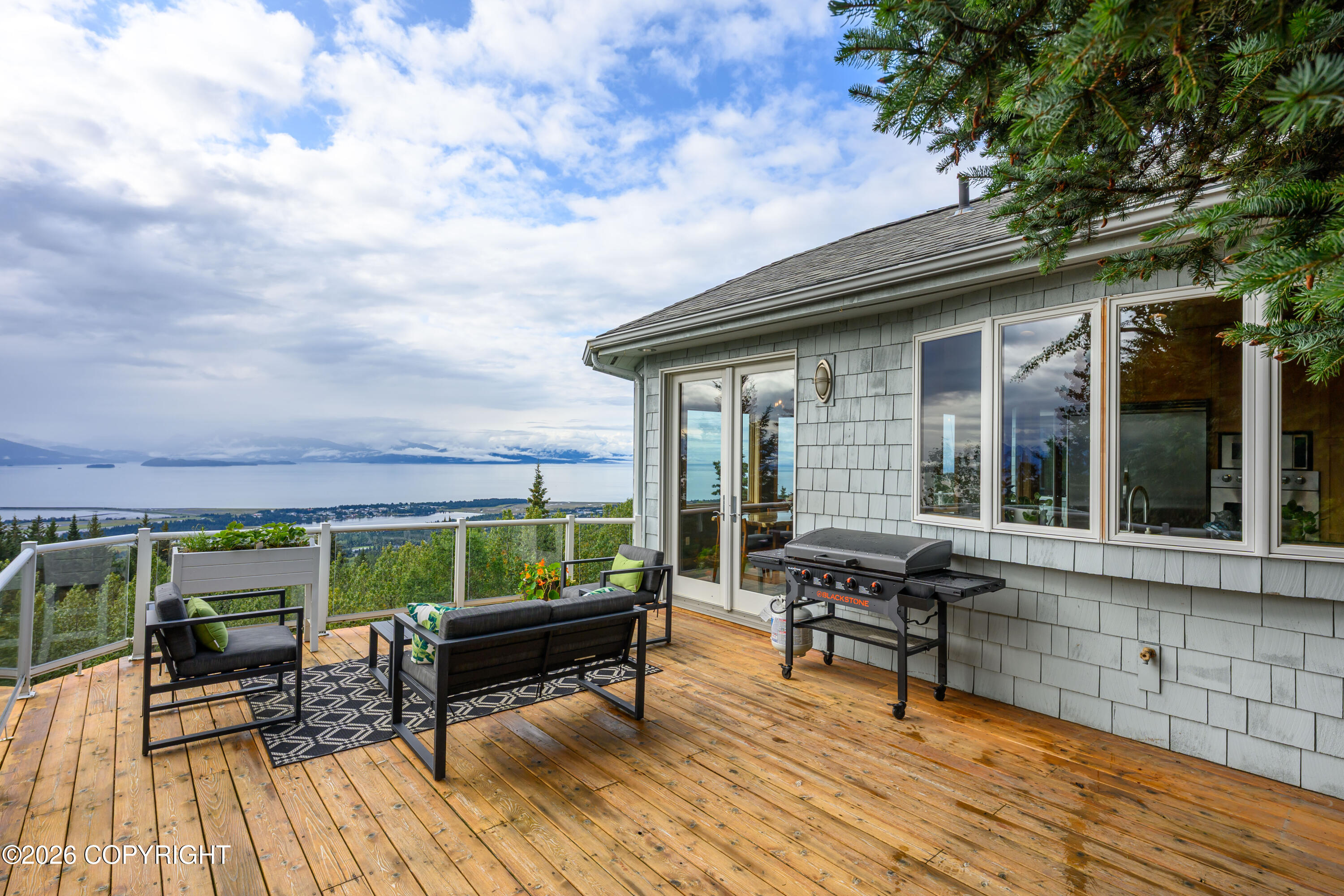 1551 Skyline Drive Property Photo 49