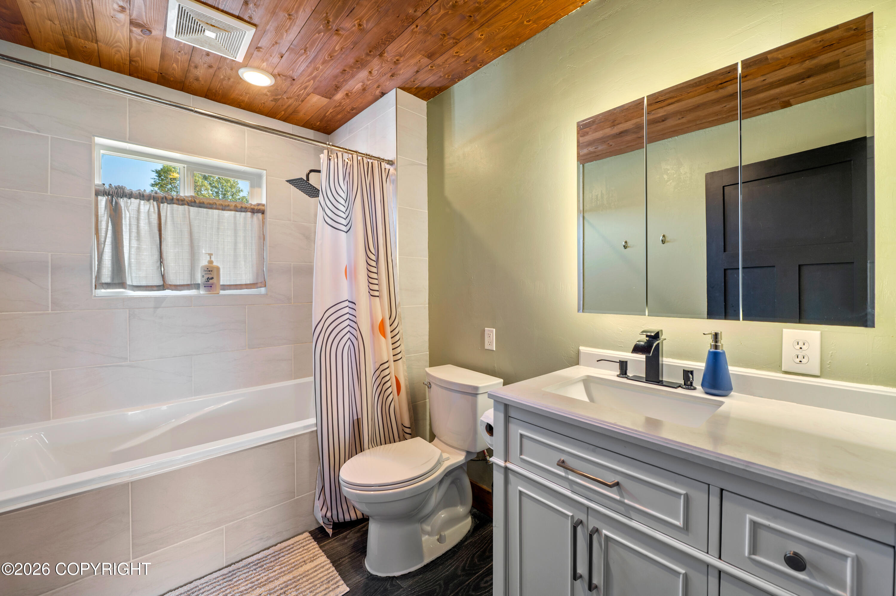 3875 E East End Road Property Photo 40