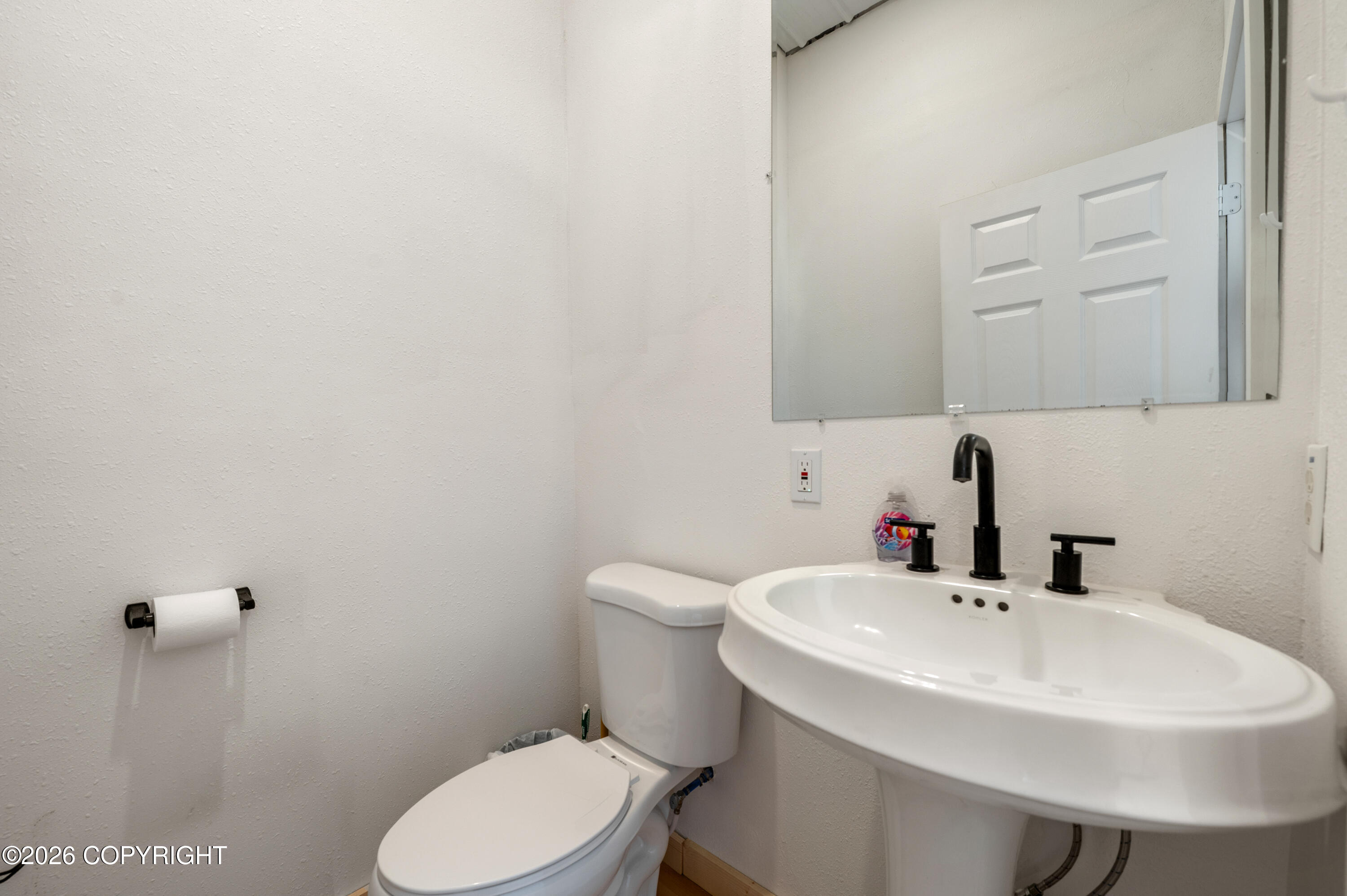 3875 E East End Road Property Photo 57