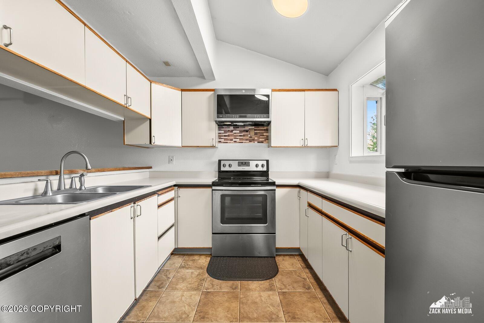 8101 Peck Avenue #m90 Property Photo 18