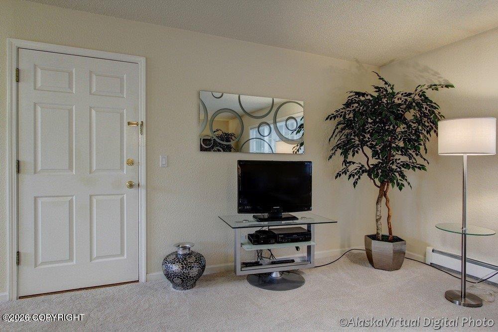 513 E 24th Avenue #1 Property Photo 12