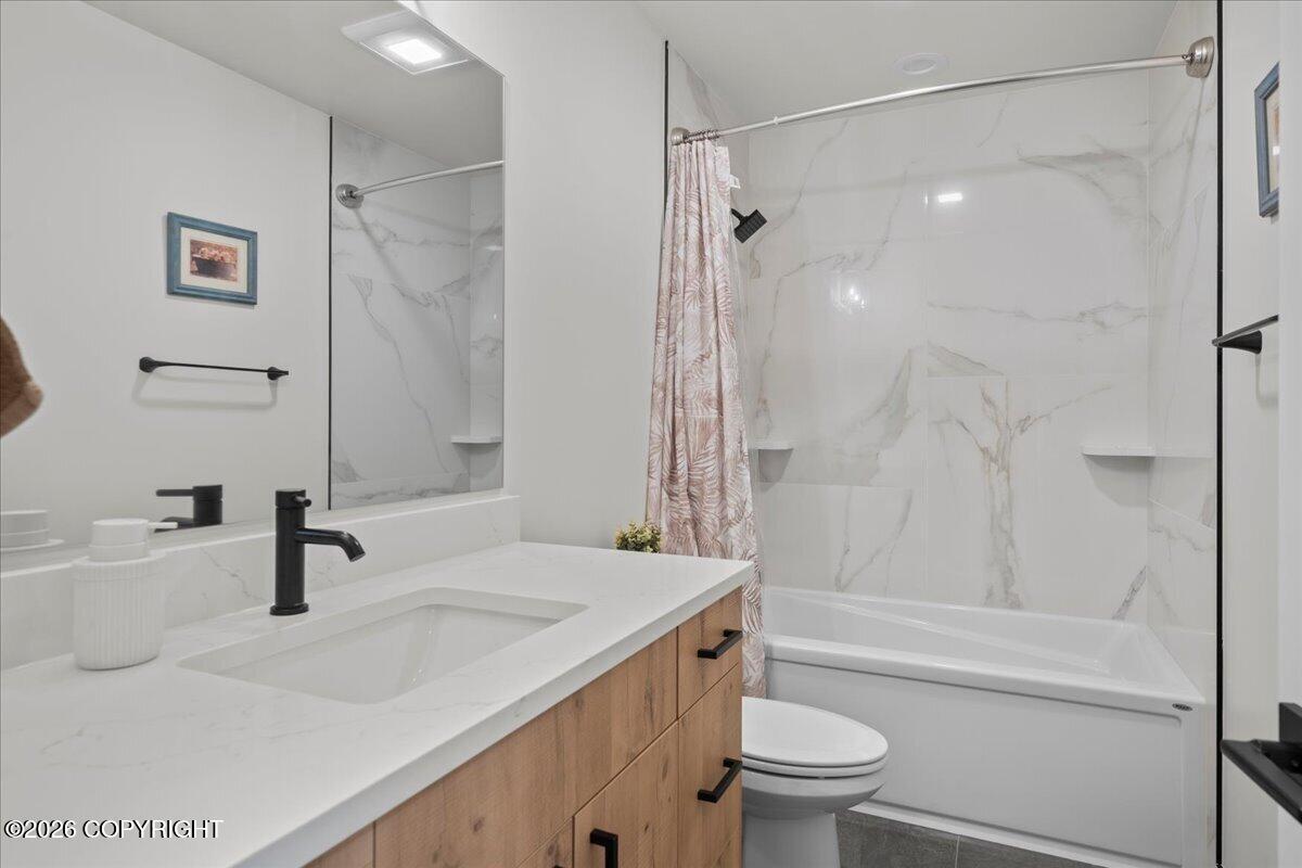 4827 E Alder Drive Property Photo 18